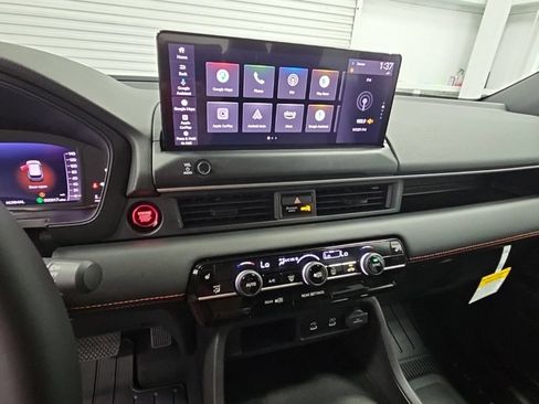 New 2026 Honda Pilot Sport image 12