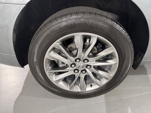 Used 2023 Buick Enclave Avenir w/ Avenir Technology Package AWD/4WD image 14