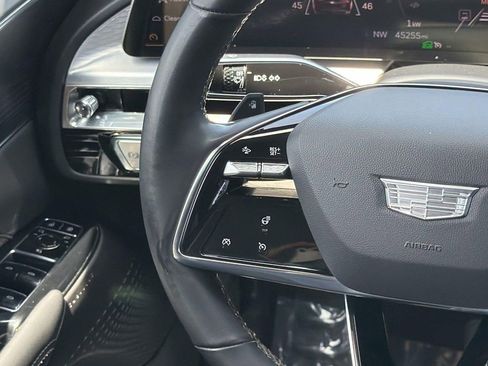 Certified 2024 Cadillac Lyriq Sport RWD image 9