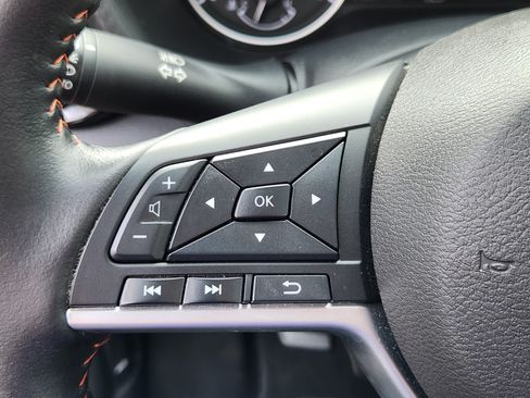 Used 2024 Nissan Sentra SR w/ SR Premium Package FWD image 22