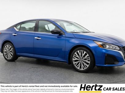 Used 2025 Nissan Altima 2.5 SV