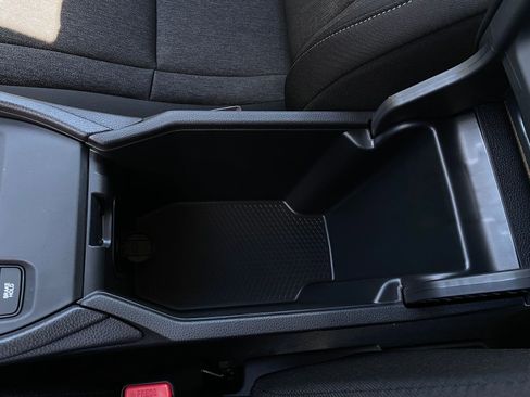 Used 2025 Honda Accord LX image 18