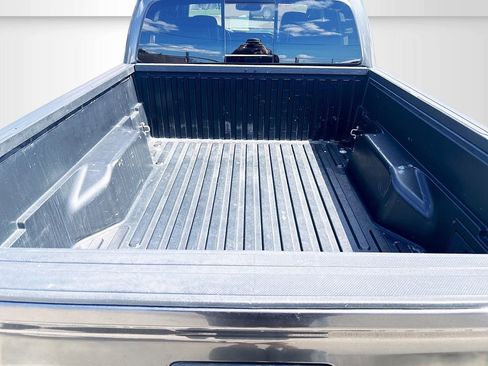 Used 2019 Toyota Tacoma TRD Off-Road w/ TRD Premium Off Road Package image 27