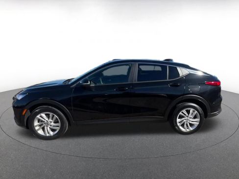 Used 2025 Buick Envista Preferred FWD image 9