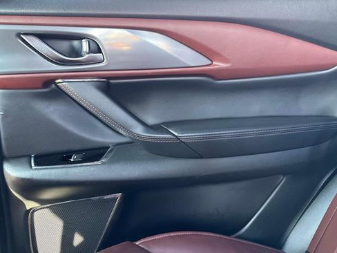 Used 2017 MAZDA CX-9 Signature image 18