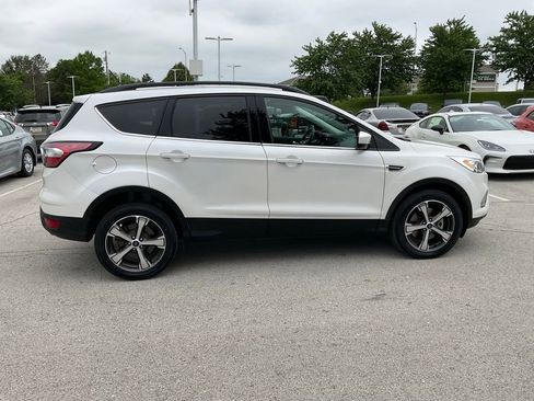 Used 2018 Ford Escape SEL AWD/4WD image 6