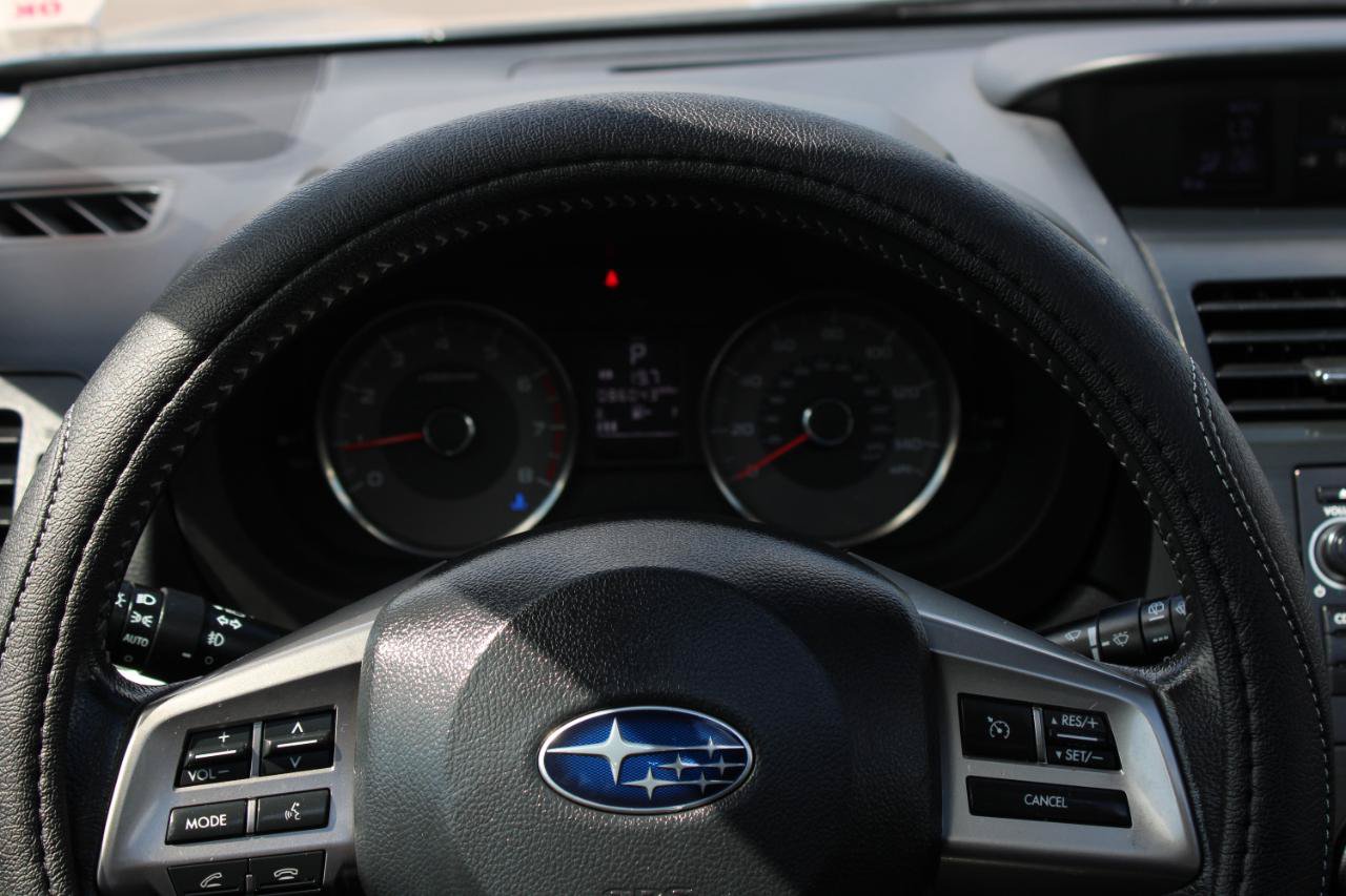 Used 2014 Subaru Forester 2.5i Limited AWD/4WD image 9