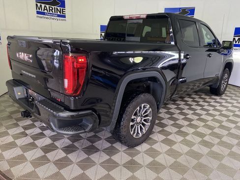 Used 2021 GMC Sierra 1500 AT4 w/ AT4 Premium Package AWD/4WD image 16