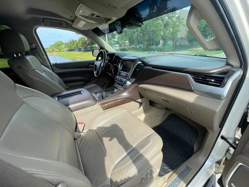 Used 2015 Chevrolet Tahoe LT RWD image 27