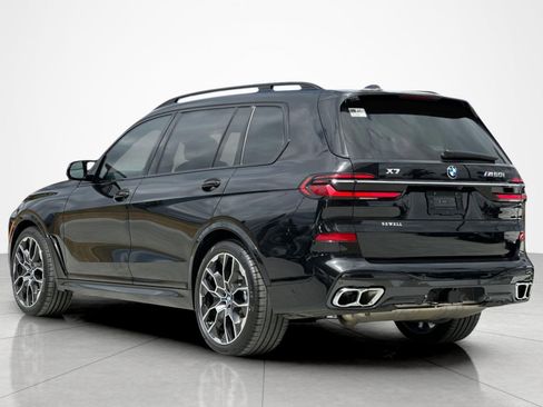 Used 2024 BMW X7 M60i AWD/4WD image 3