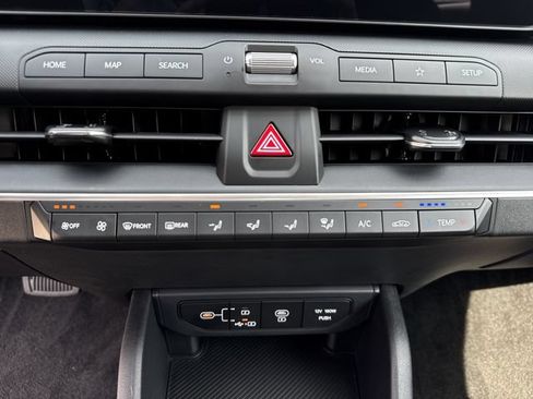 New 2026 Kia K4 FWD image 27