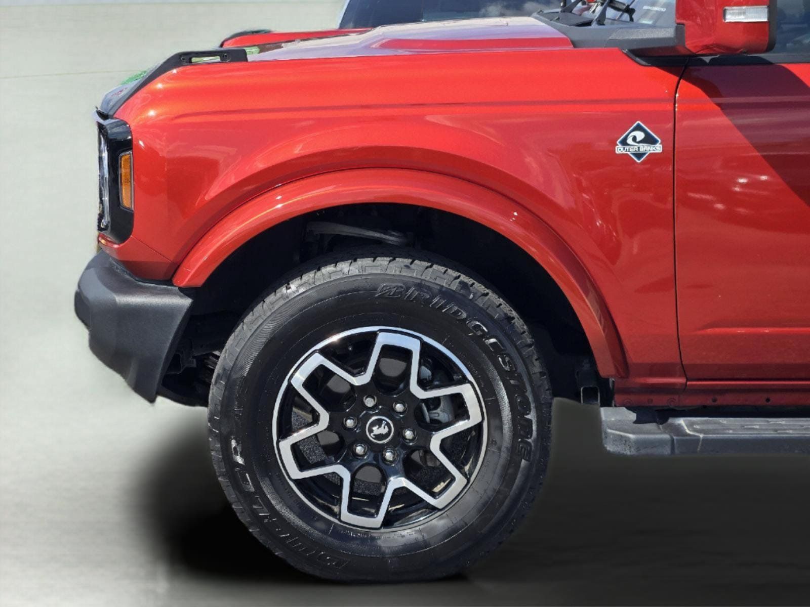 Used 2024 Ford Bronco Outer Banks AWD/4WD image 9