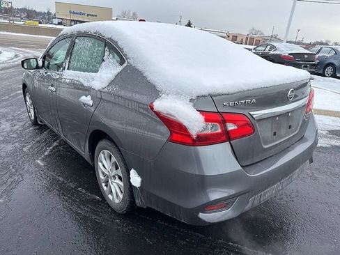 Used 2019 Nissan Sentra SV image 5