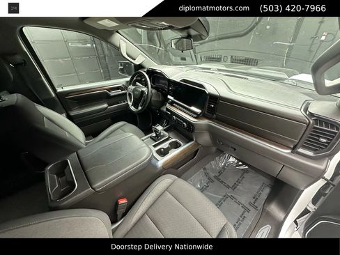 Used 2024 Chevrolet Silverado 1500 LT Trail Boss w/ Protection Package image 19