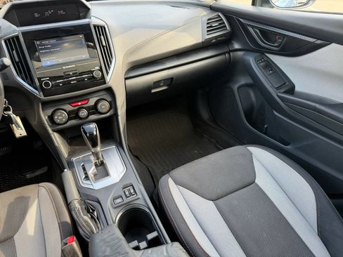 Used 2018 Subaru Crosstrek 2.0i Premium AWD/4WD image 37