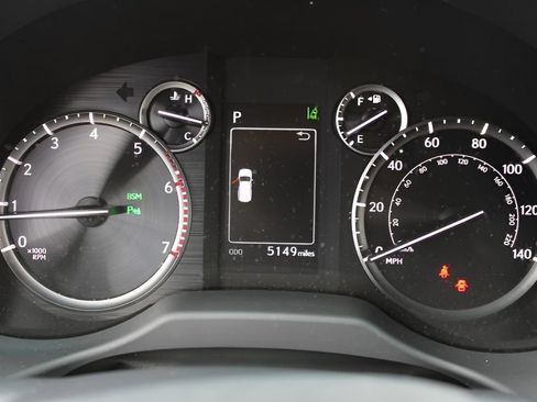 Used 2023 Lexus GX 460 Premium w/ Premium Plus Package AWD/4WD image 12