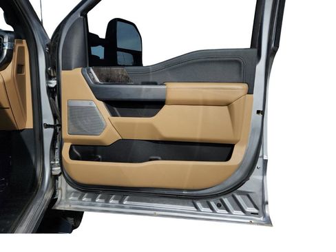 Used 2024 Ford F350 Lariat w/ Sport Appearance Package image 33