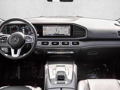 Certified 2022 Mercedes-Benz GLS 450 4MATIC image 24