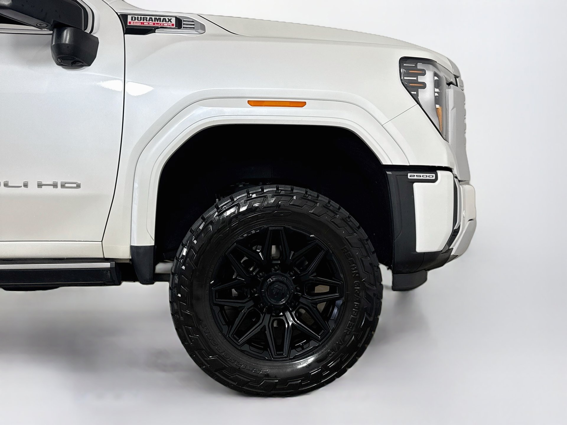 Used 2024 GMC Sierra 2500 Denali w/ Denali Reserve Package AWD/4WD image 28