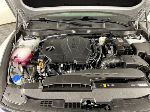 Used 2025 Hyundai Sonata SEL FWD image 29