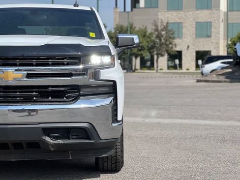 Used 2021 Chevrolet Silverado 1500 LT w/ Work Truck Package AWD/4WD image 11