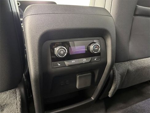 New 2026 Chevrolet Traverse High Country image 20