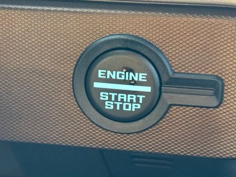 Used 2022 Ford Bronco Outer Banks AWD/4WD image 14