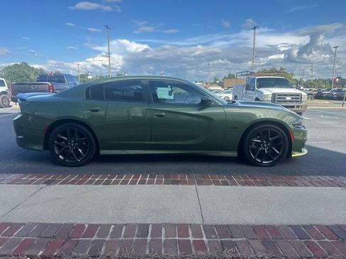 Used 2023 Dodge Charger R/T w/ Blacktop Package RWD image 5