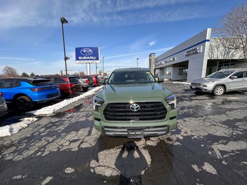 Used 2023 Toyota Sequoia SR5 w/ SR5 Premium Package image 8
