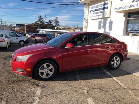Used 2014 Chevrolet Cruze LT FWD image 17