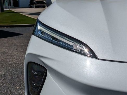 New 2025 Buick Envision Sport Touring image 10