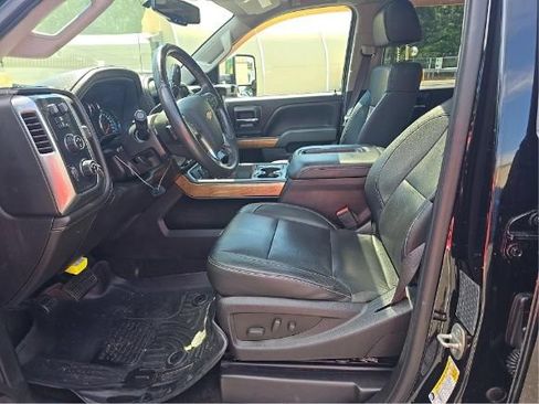 Used 2015 Chevrolet Silverado 3500 LTZ w/ Duramax Plus Package AWD/4WD image 5