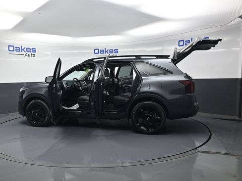 Certified 2024 Kia Sorento SX AWD/4WD image 58