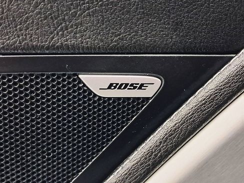 Used 2019 Chevrolet Corvette Stingray Coupe w/ Carbon Flash Badge Package image 17