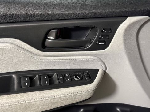 Used 2020 Honda Odyssey EX-L image 17