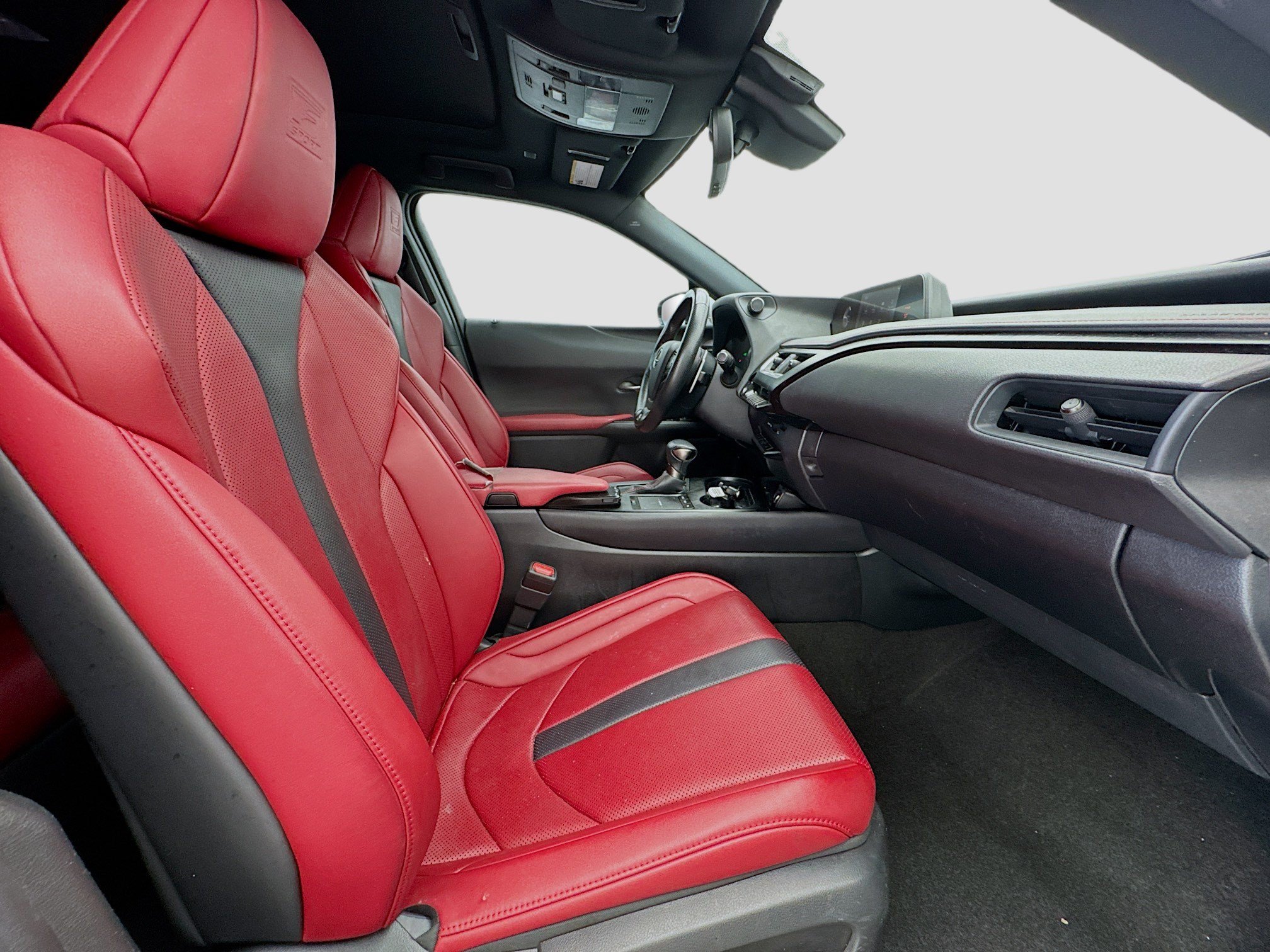 Used 2022 Lexus UX 250h F Sport w/ F Sport Premium Package AWD/4WD image 17