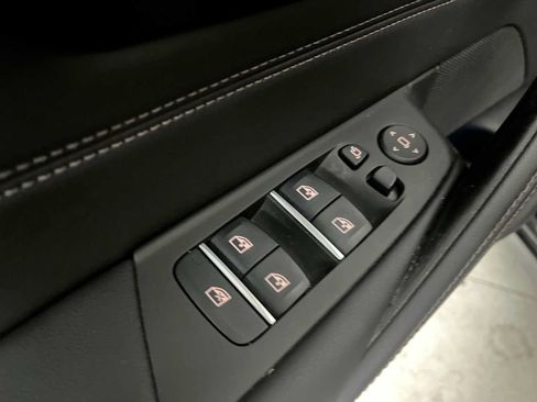 Used 2023 BMW 530e xDrive w/ Luxury Seating Package AWD/4WD image 21