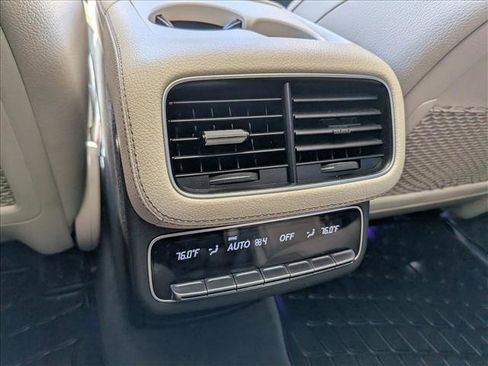 Used 2020 Mercedes-Benz GLS 580 4MATIC image 19