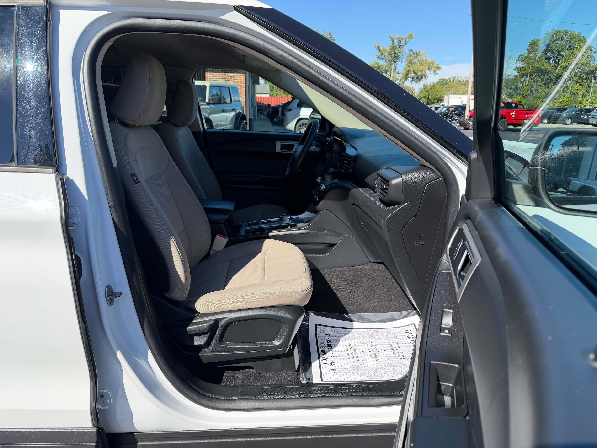 Used 2020 Ford Explorer 2WD w/ Class III Trailer Tow Package image 18