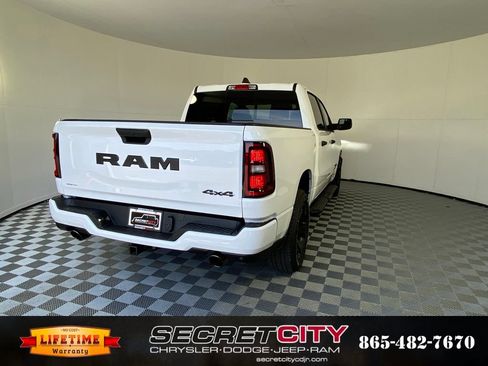 New 2026 RAM 1500 Express AWD/4WD image 7