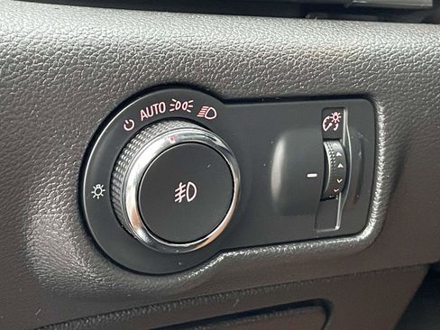 Used 2017 Buick Cascada Premium image 22