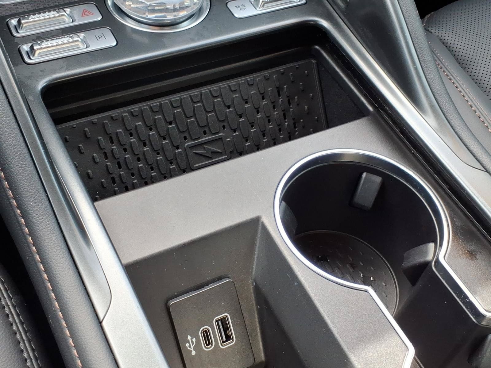 Used 2026 Lincoln Nautilus Premier w/ Jet Appearance Package AWD/4WD image 18