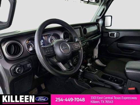 Used 2023 Jeep Wrangler Unlimited Sport AWD/4WD image 11