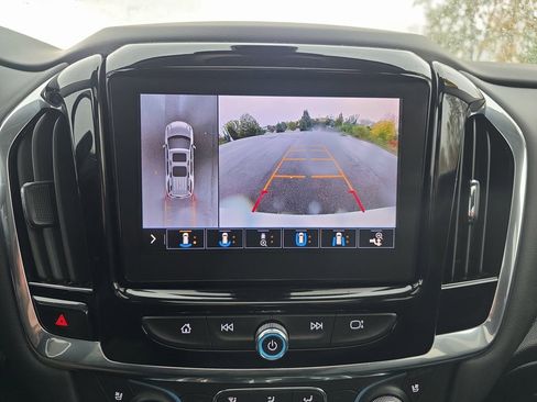 Used 2021 Chevrolet Traverse Premier w/ Redline Edition image 25