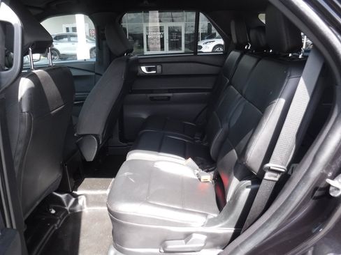 Used 2022 Ford Explorer 4WD Police Interceptor image 8