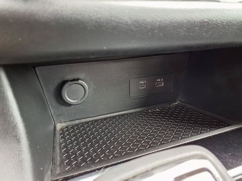 Used 2024 Nissan Pathfinder SV FWD image 15