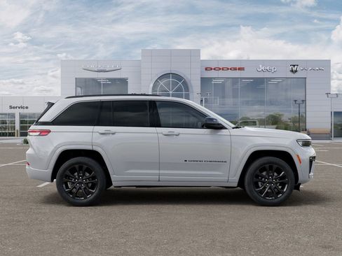 New 2026 Jeep Grand Cherokee Limited AWD/4WD image 22
