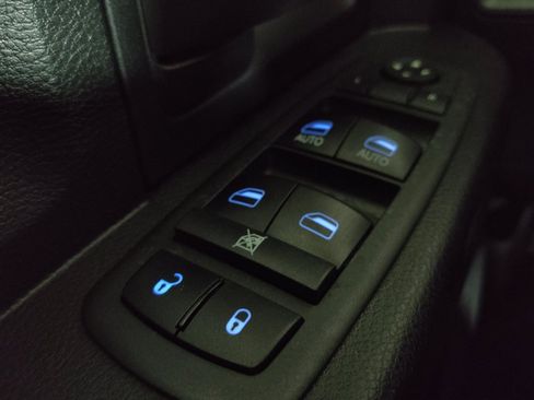 Used 2018 RAM 1500 Tradesman w/ Protection Group AWD/4WD image 27