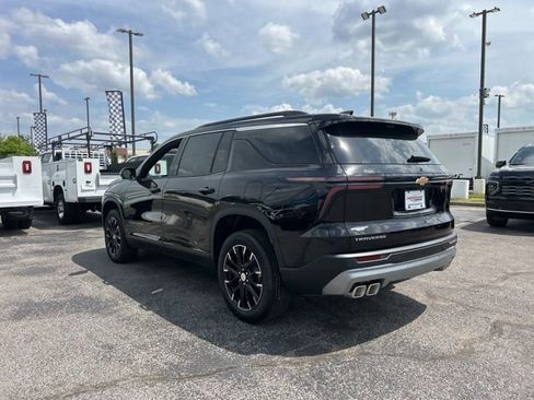 New 2026 Chevrolet Traverse LT FWD image 5