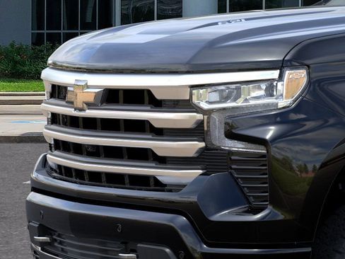 New 2026 Chevrolet Silverado 1500 High Country AWD/4WD image 13